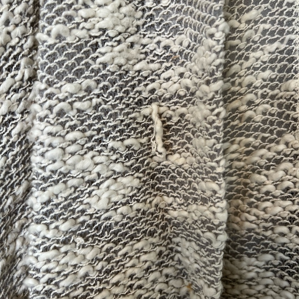 Medium Cardigan - Picture 2 of 2